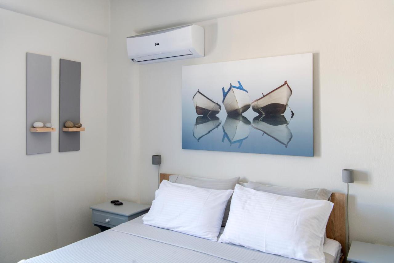 Just Blue With Amazing Sea Views In Piso Livadiヴィラ エクステリア 写真