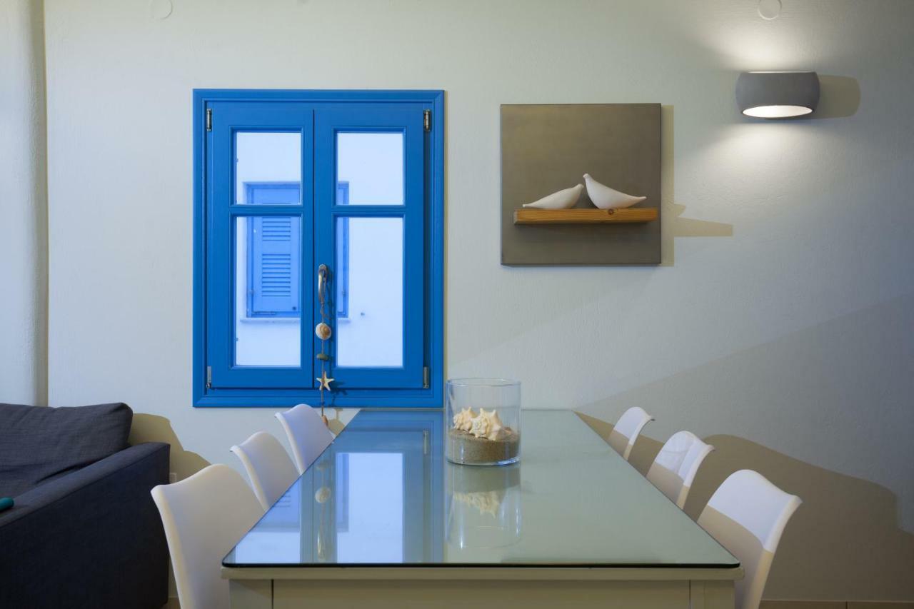 Just Blue With Amazing Sea Views In Piso Livadiヴィラ エクステリア 写真