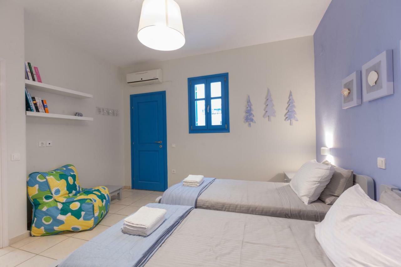 Just Blue With Amazing Sea Views In Piso Livadiヴィラ エクステリア 写真