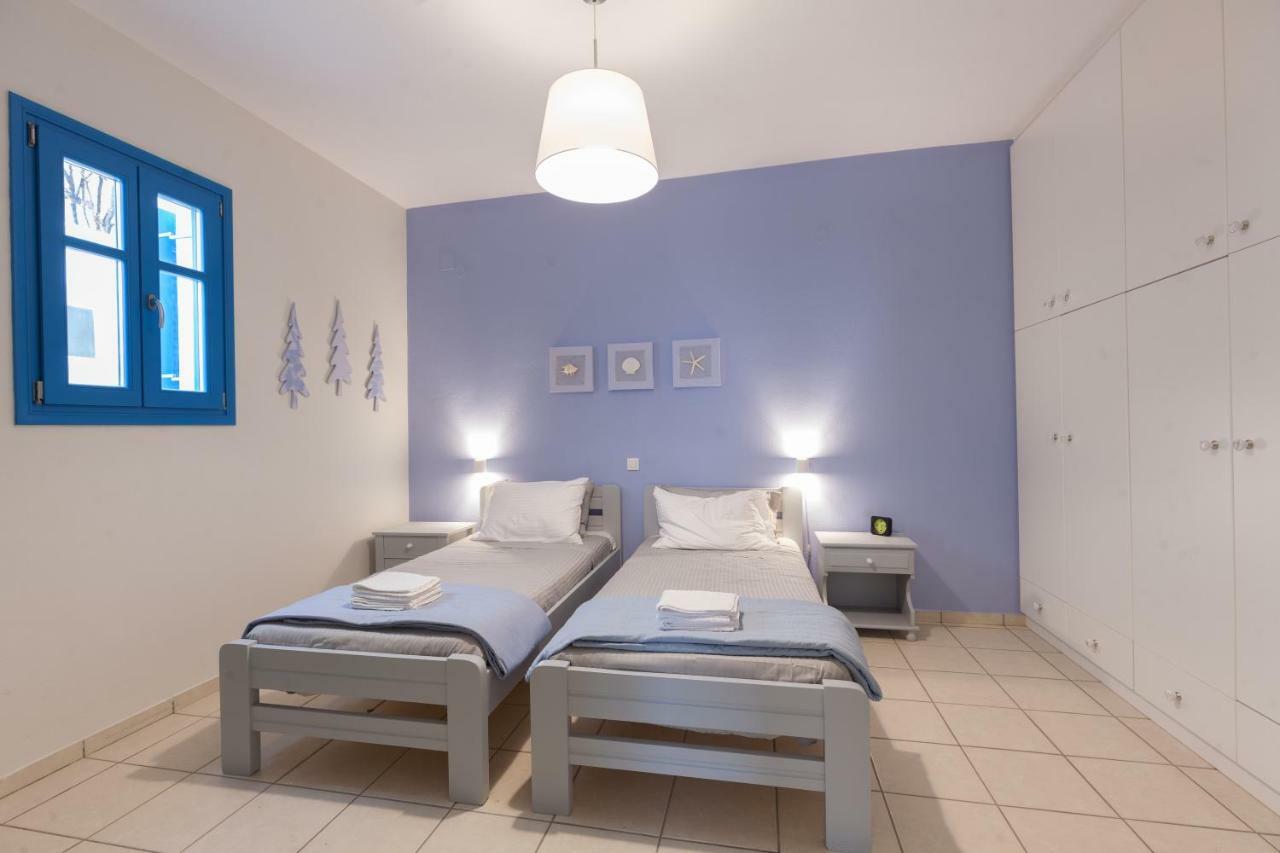 Just Blue With Amazing Sea Views In Piso Livadiヴィラ エクステリア 写真